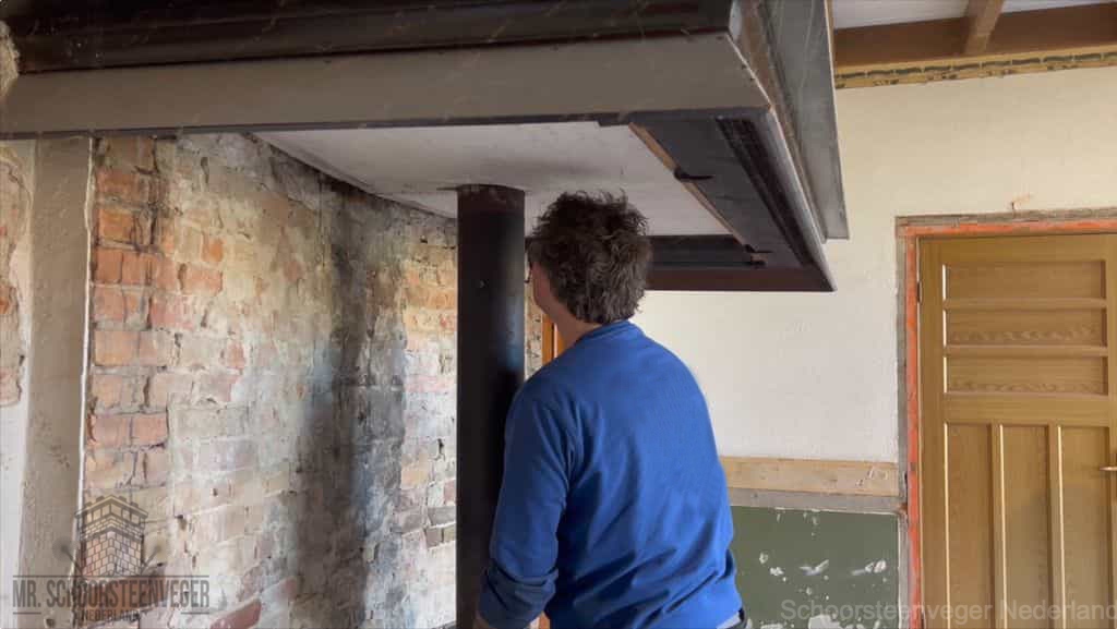 Schoorsteen reinigen Roosendaal rookkanaal Schoorsteen reinigen Roosendaal rookkanaal